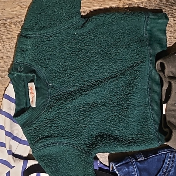 *BUNDLE* 3 NEWBORN BOY OUTFITS - Picture 6 of 7